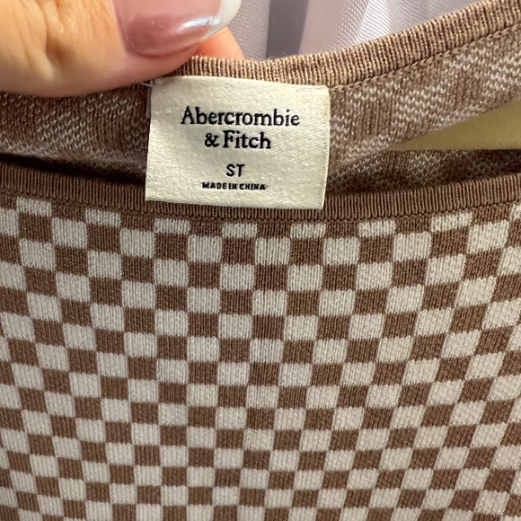 Dress - Picture 4 of 5